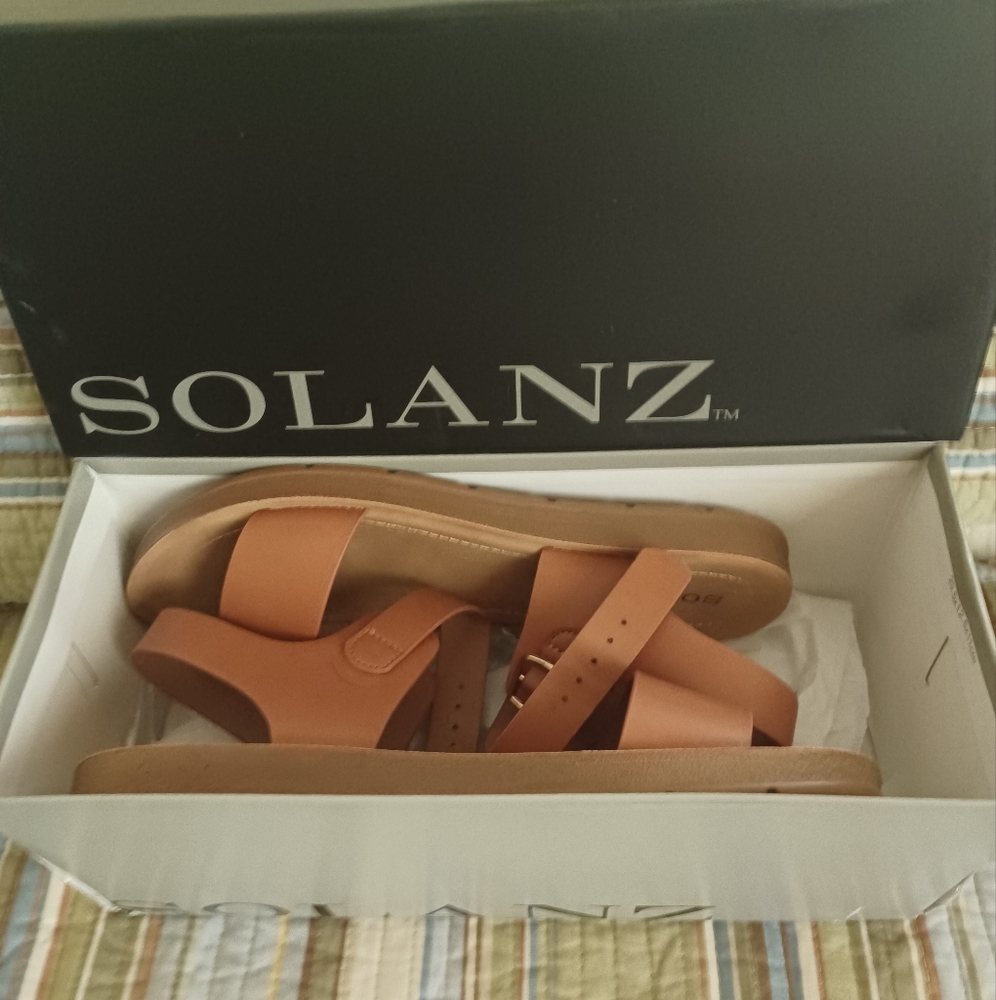 Women's Tan Sandals